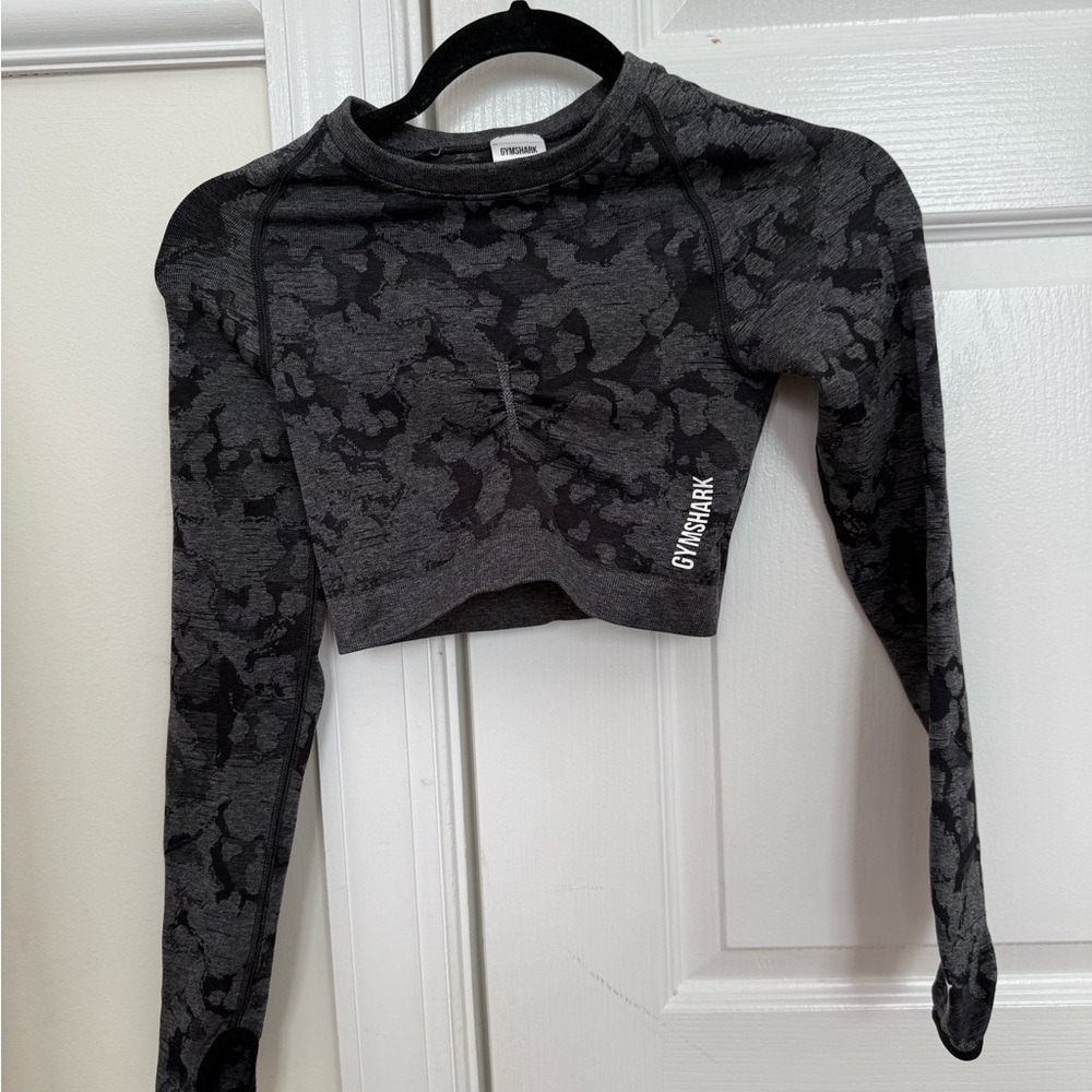Gymshark Black and Gray Long Sleeve Fitted Bodysuit